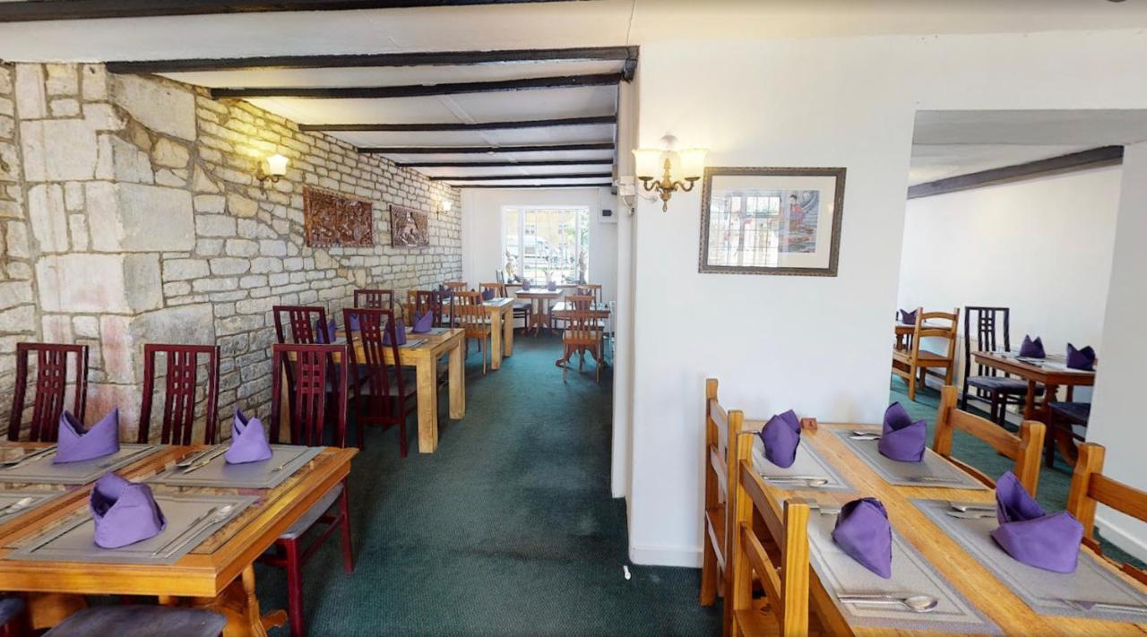 Siam Cottage Guesthouse Over 300 Years Old With Thai Restaurant Moreton-in-Marsh 외부 사진
