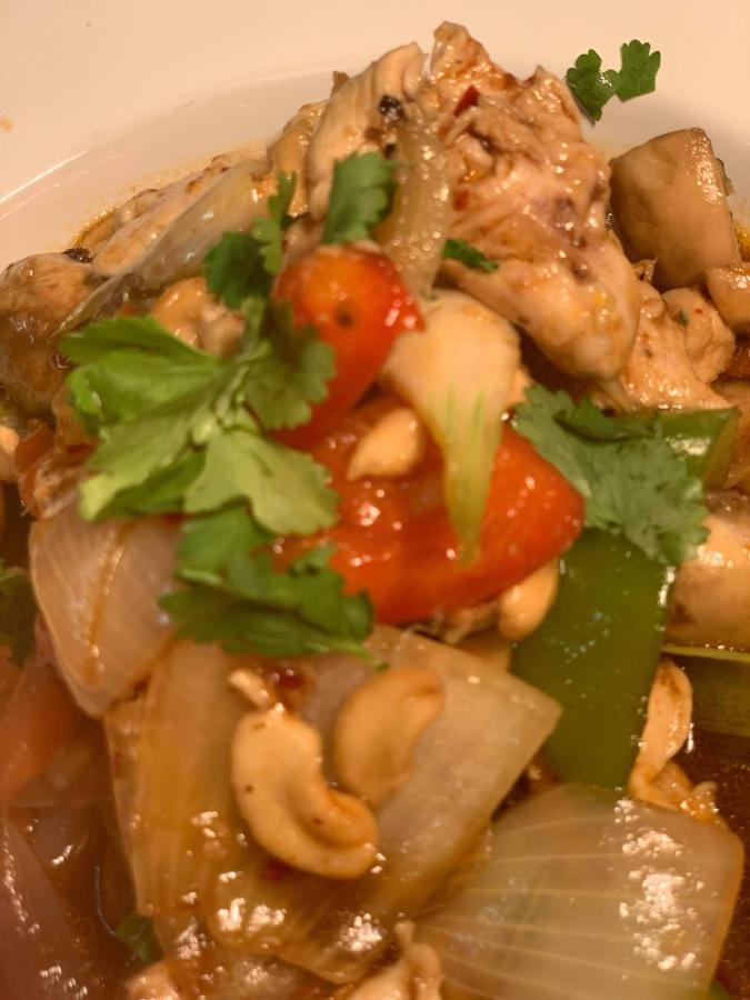 Siam Cottage Guesthouse Over 300 Years Old With Thai Restaurant Moreton-in-Marsh 외부 사진