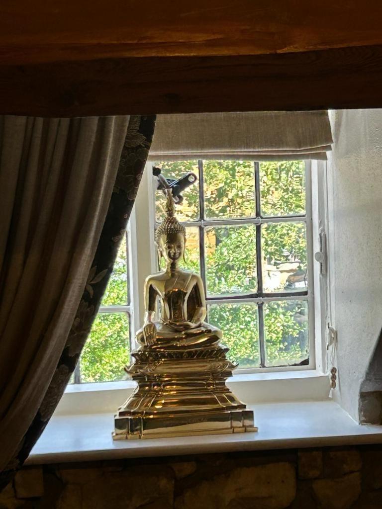 Siam Cottage Guesthouse Over 300 Years Old With Thai Restaurant Moreton-in-Marsh 외부 사진